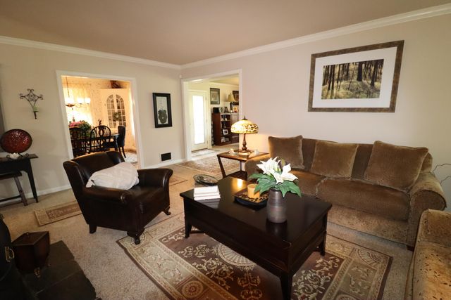 2023 Michigan Avenue, La Porte, IN 46350