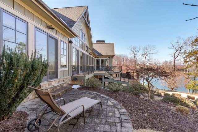 307 Shore Vista Trail, Six Mile, SC 29682