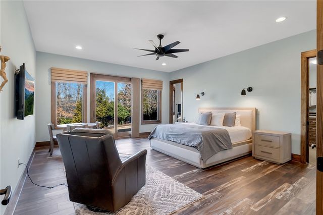 307 Shore Vista Trail, Six Mile, SC 29682