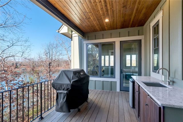 307 Shore Vista Trail, Six Mile, SC 29682