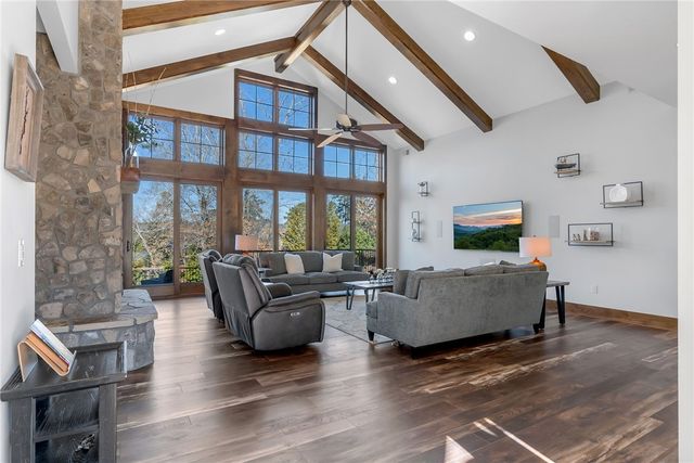 307 Shore Vista Trail, Six Mile, SC 29682