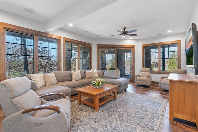 307 Shore Vista Trail, Six Mile, SC 29682