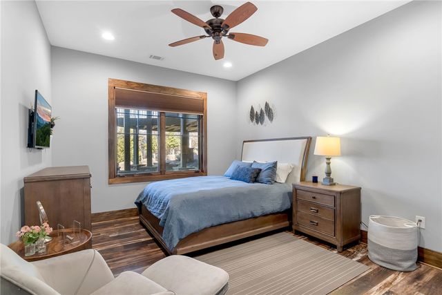 307 Shore Vista Trail, Six Mile, SC 29682