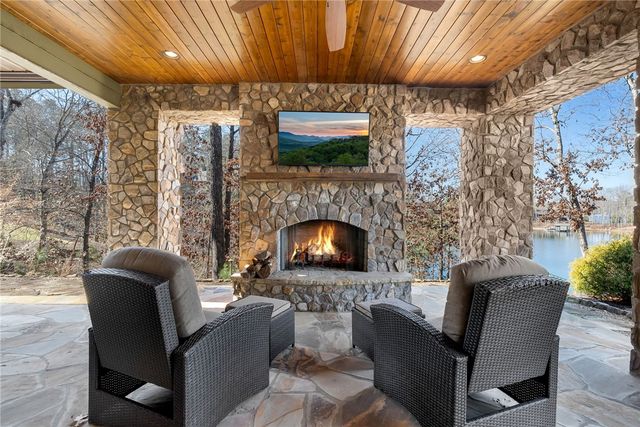 307 Shore Vista Trail, Six Mile, SC 29682