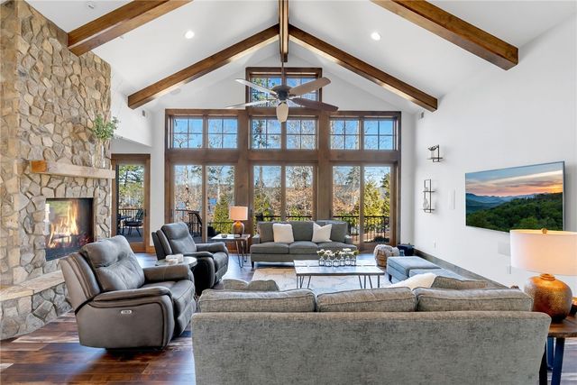 307 Shore Vista Trail, Six Mile, SC 29682