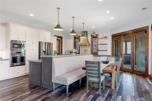 307 Shore Vista Trail, Six Mile, SC 29682