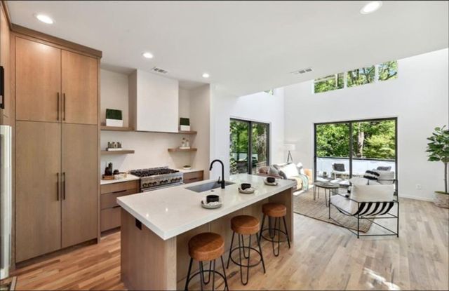 536 Highland NE Avenue B, Atlanta, GA 30312