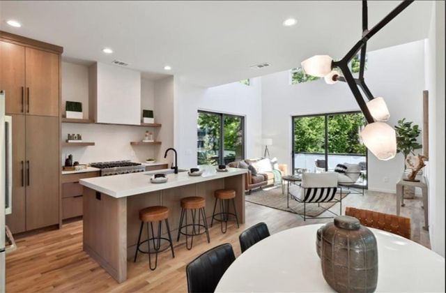 536 Highland NE Avenue B, Atlanta, GA 30312