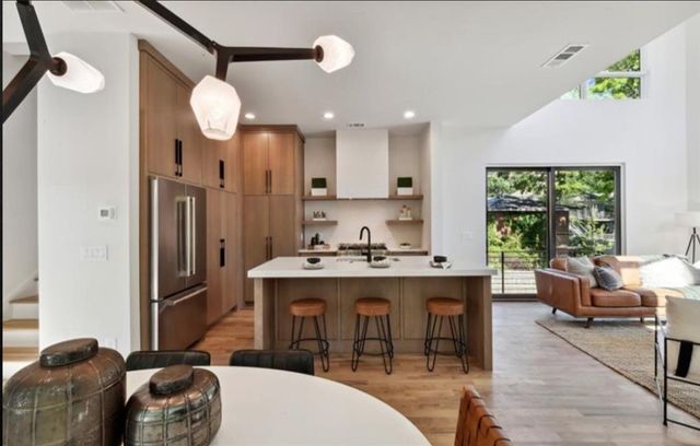 536 Highland NE Avenue B, Atlanta, GA 30312