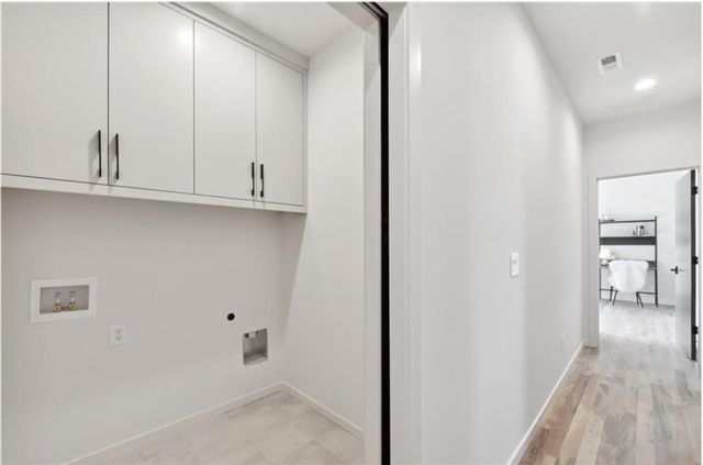 536 Highland NE Avenue B, Atlanta, GA 30312