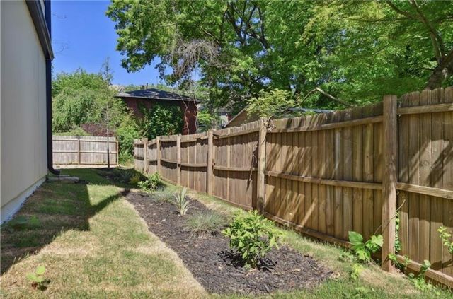 536 Highland NE Avenue B, Atlanta, GA 30312