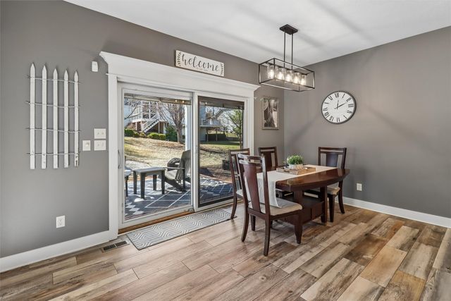 703 W Orchard Avenue, Indianola, IA 50125