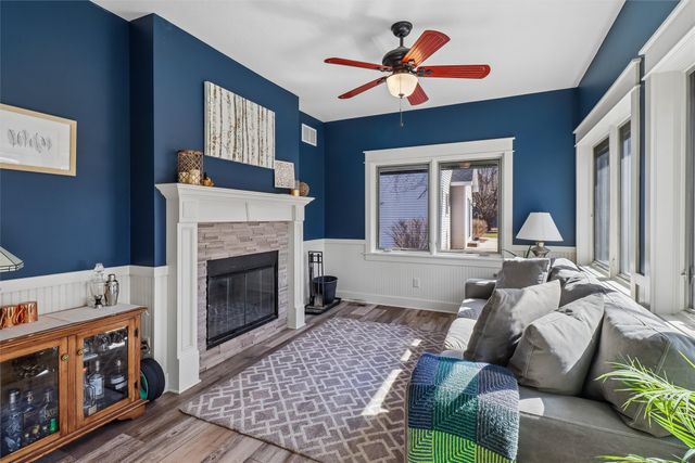 703 W Orchard Avenue, Indianola, IA 50125