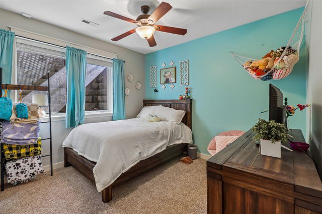 703 W Orchard Avenue, Indianola, IA 50125