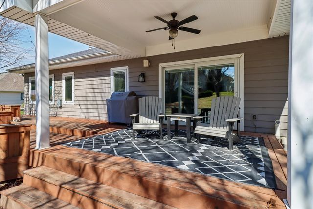 703 W Orchard Avenue, Indianola, IA 50125