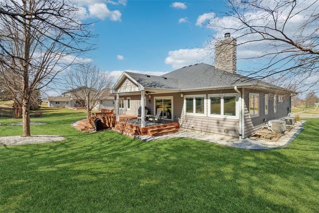 703 W Orchard Avenue, Indianola, IA 50125