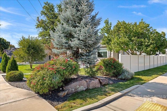 1303 N Ethridge Ln, Boise, ID 83704
