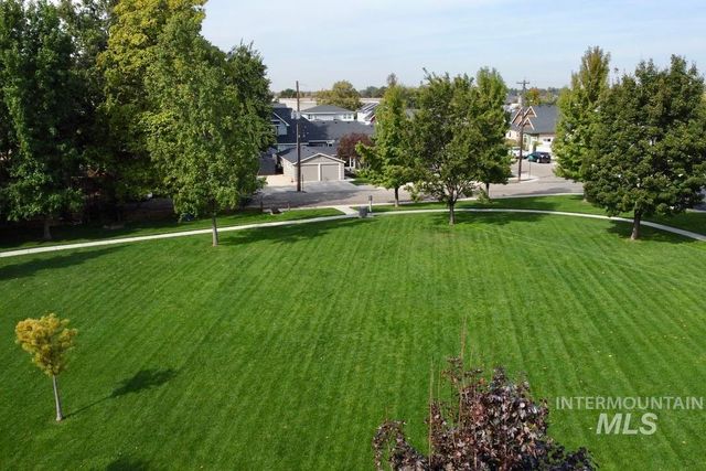 1303 N Ethridge Ln, Boise, ID 83704