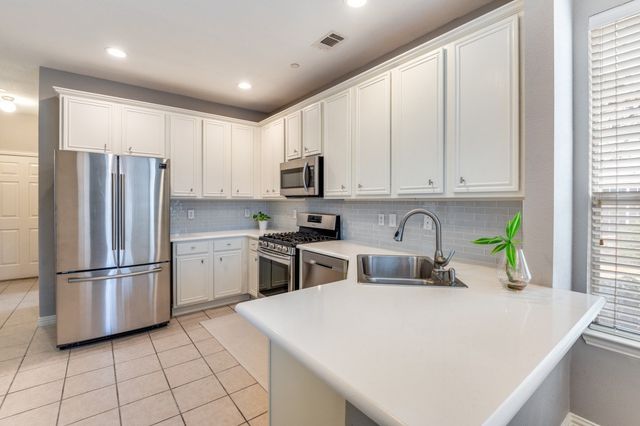 9832 Cambria Court, Plano, TX 75025