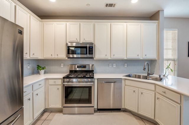 9832 Cambria Court, Plano, TX 75025