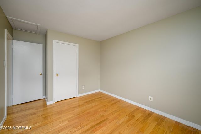 48 Starlight Road, Howell, NJ 07731