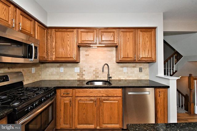 402 JENE CT, North Wales, PA 19454