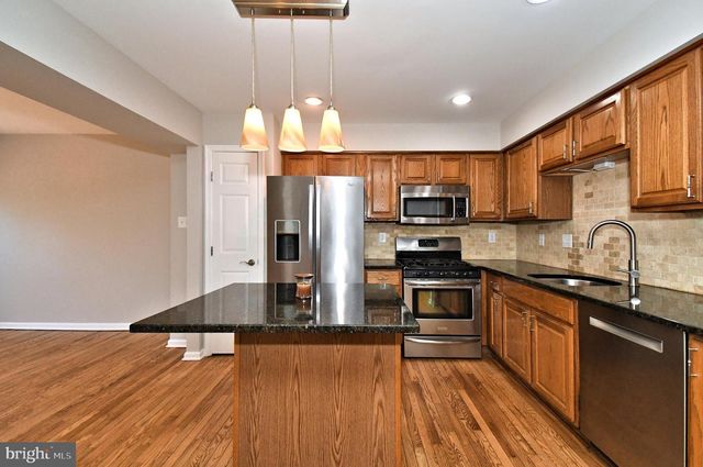 402 JENE CT, North Wales, PA 19454