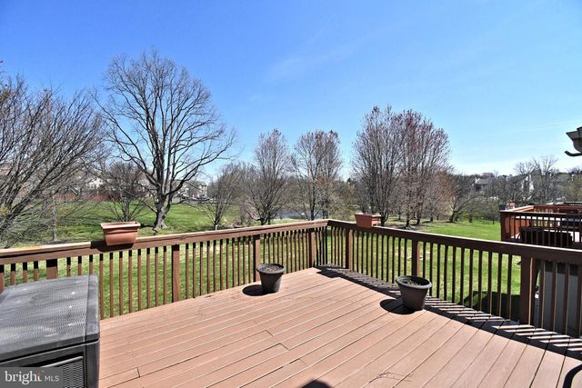 402 JENE CT, North Wales, PA 19454