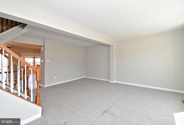402 JENE CT, North Wales, PA 19454