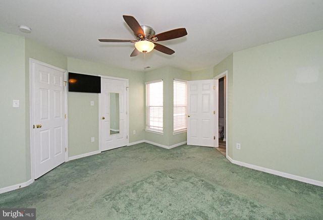 402 JENE CT, North Wales, PA 19454