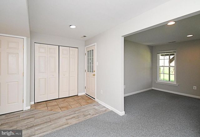 402 JENE CT, North Wales, PA 19454