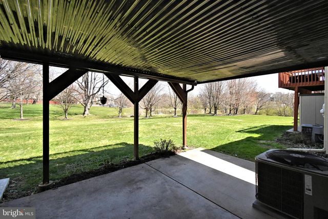 402 JENE CT, North Wales, PA 19454