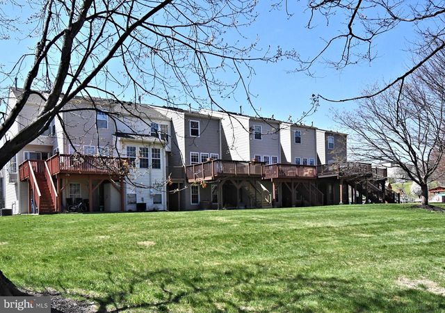 402 JENE CT, North Wales, PA 19454
