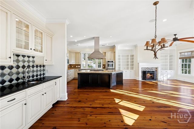 58 Captains Walk, Richmond Hill, GA 31324