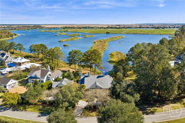 58 Captains Walk, Richmond Hill, GA 31324