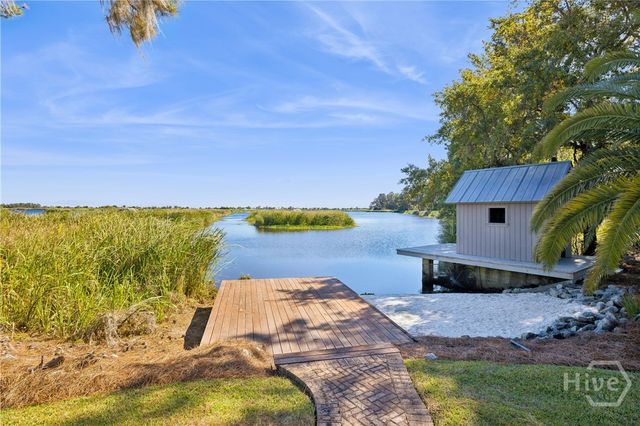 58 Captains Walk, Richmond Hill, GA 31324