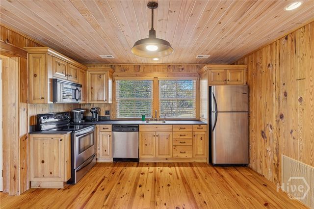 58 Captains Walk, Richmond Hill, GA 31324