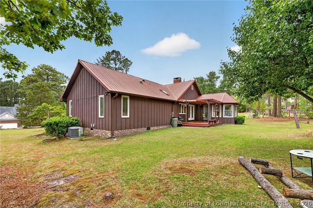 30 Racquet Court, Sanford, NC 27332