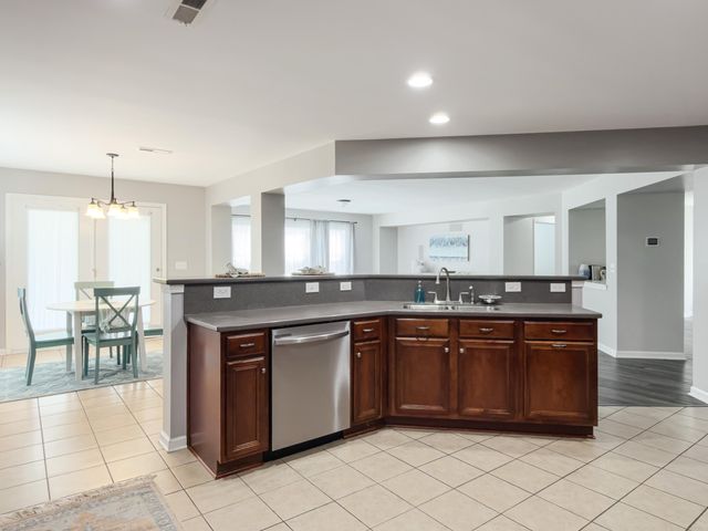 623 Grassy Hill Road, Summerville, SC 29483