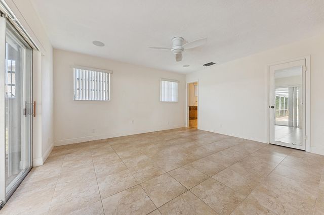 3625 Lowson Boulevard, Delray Beach, FL 33445