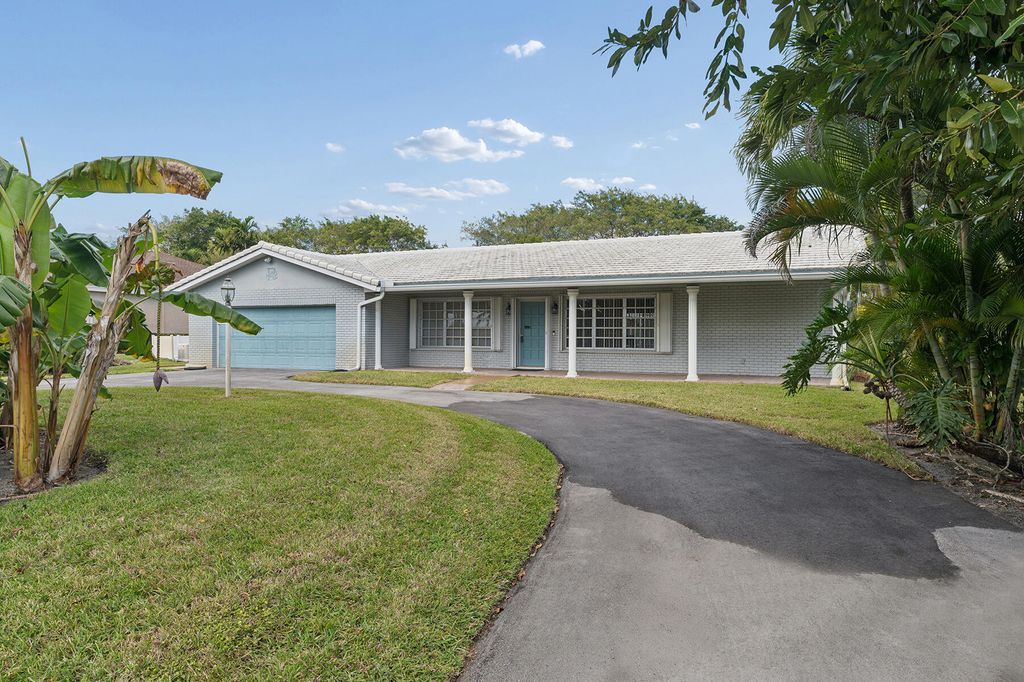 3625 Lowson Boulevard, Delray Beach, FL 33445