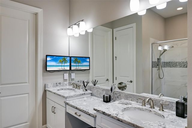 13204 SORRENTO WAY, Lakewood Ranch, FL 34211