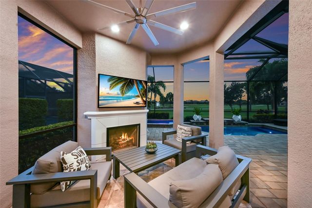 13204 SORRENTO WAY, Lakewood Ranch, FL 34211