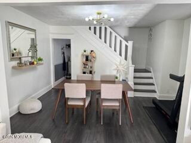 24 Newkirk Avenue, Hamilton, NJ 08629