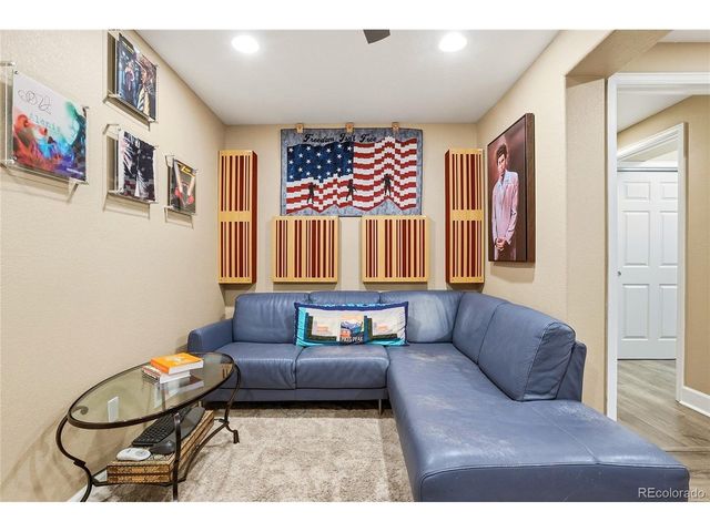 10655 Riverbrook Cir, Littleton, CO 80126