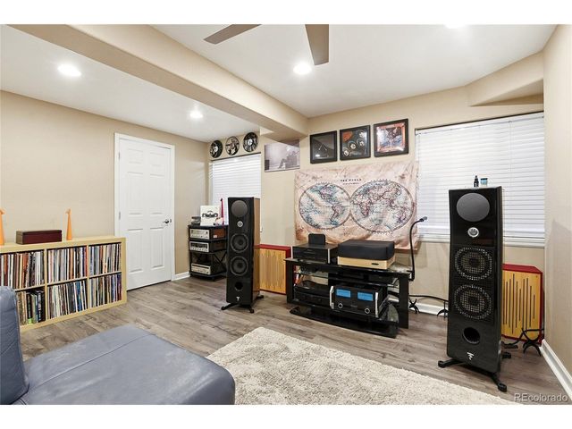 10655 Riverbrook Cir, Littleton, CO 80126