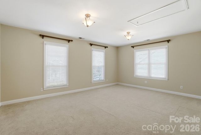 8044 Hawk Crest Court, Charlotte, NC 28270