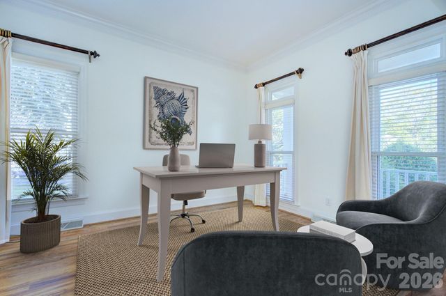 8044 Hawk Crest Court, Charlotte, NC 28270