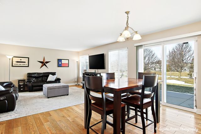 6710 Killala Drive, Mchenry, IL 60050