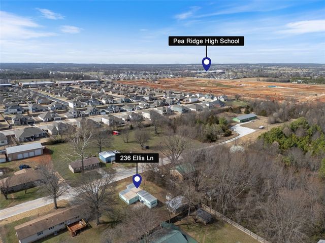 236 Ellis Lane, Pea Ridge, AR 72751
